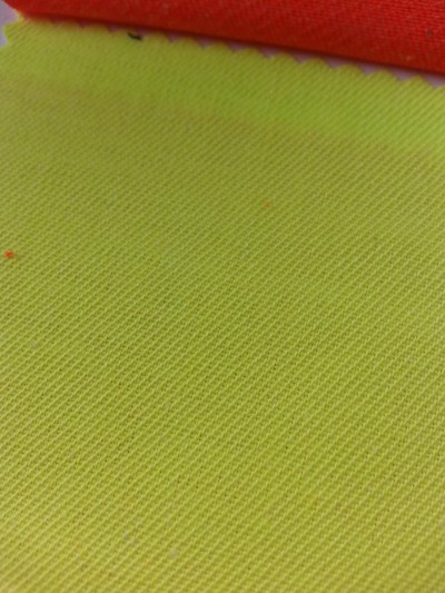 HK-KPMN Indestructible High Visibility Yellow 側面照